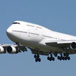 B 747
